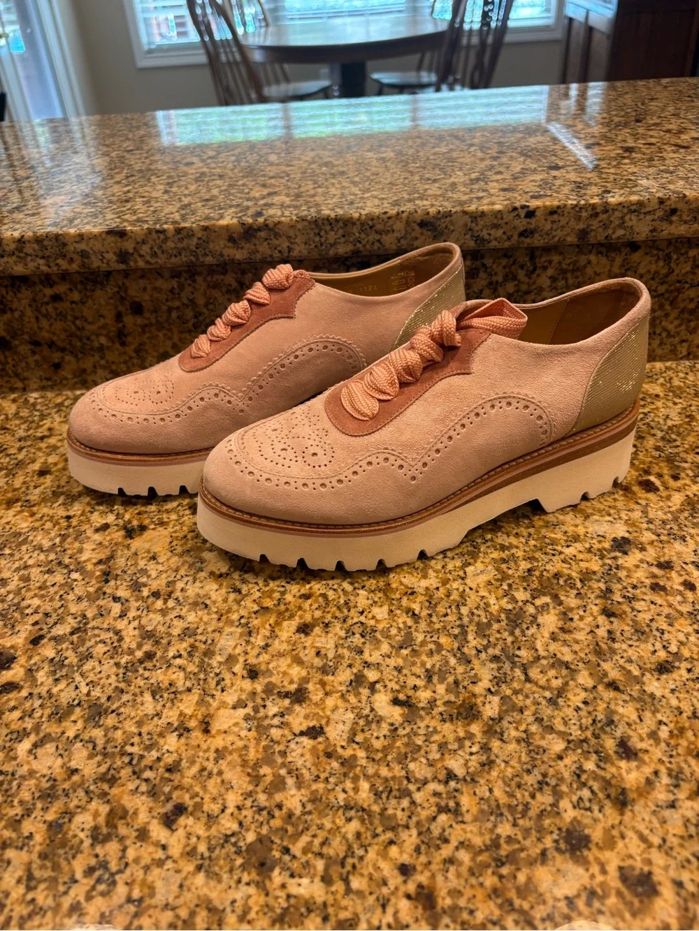 The Office of Angela Scott Ms Elaine Pink Suede Platform Derby Shoes 39.5 US 9.5